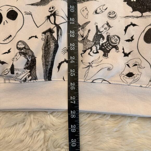 Disney Nightmare Before Christmas Graphic Pullover Sweatshirt XL NWOT - Picture 9 of 12